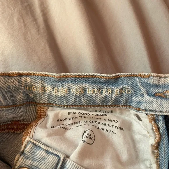 American Eagle Stretch Highest Waist 90’s Boyfriend Jeans - Picture 3 of 5